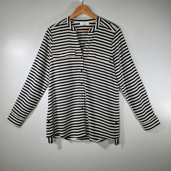 Calvin Klein Roll Tab Striped Long Sleeve Button Down Blouse Size Small - Picture 9 of 9